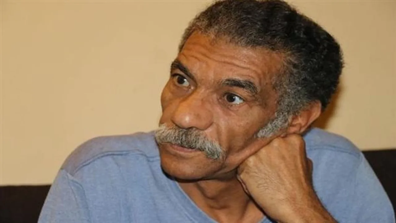 مسيرة فنية.. محطات فارقة في مشوار الفنان سيد رجب نحو النجومية والشهرة